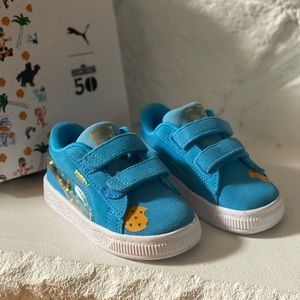 Puma Toddler Cookie Monster sneakers  size 7